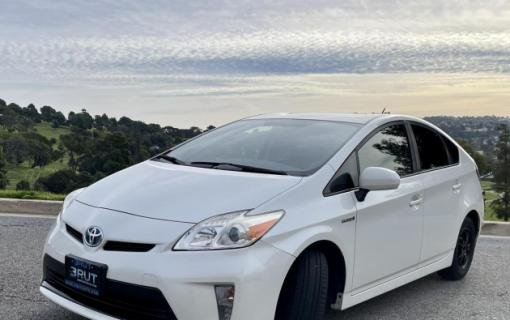 2015 TOYOTA PRIUS