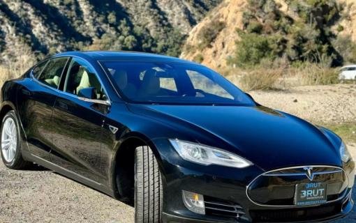 2014 TESLA MODEL S 85
