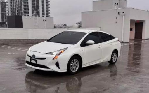 Used 2018 Toyota Prius