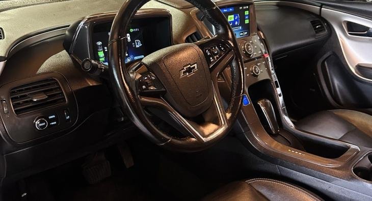 2014 CHEVROLET VOLT 4D HATCHBACK (5)