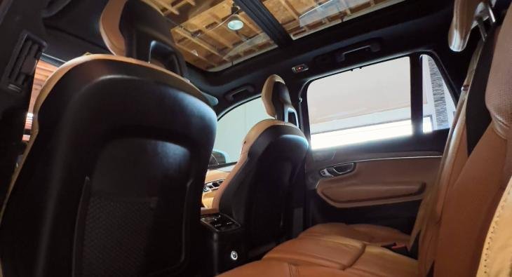 2018 Volvo XC90 Plug-in Hybrid (4)