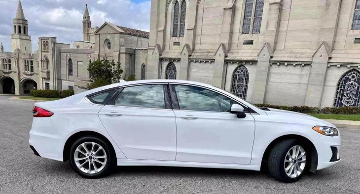 2019 FORD FUSION (5)
