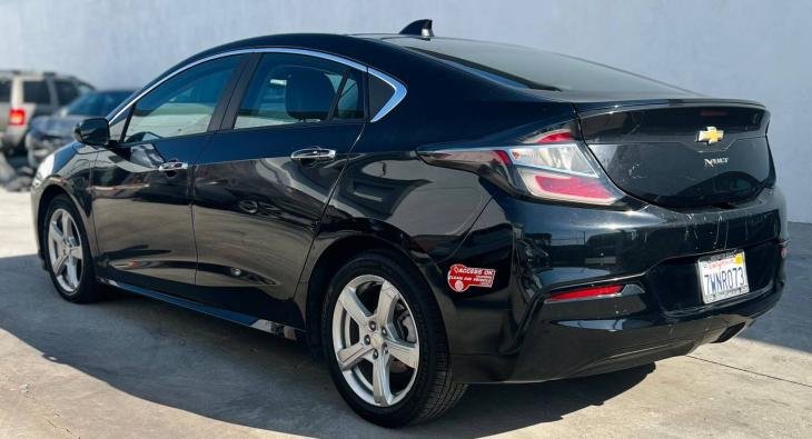 2017 CHEVROLET VOLT 4D HATCHBACK LT (2)