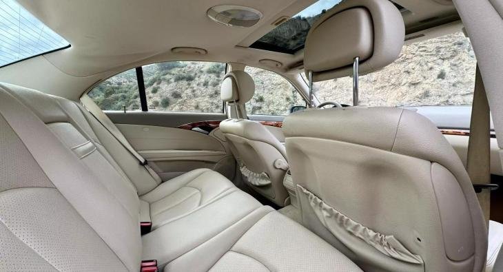 2006 MERCEDES-BENZ E-350 (2)