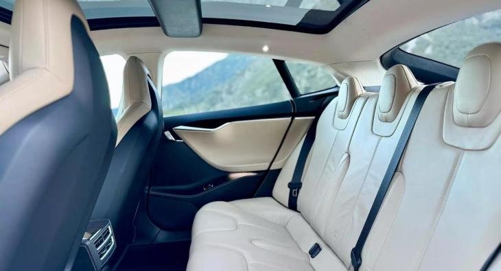 2013 TESLA MODEL S 85 (2)