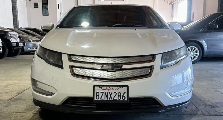 2014 CHEVROLET VOLT 4D HATCHBACK (2)