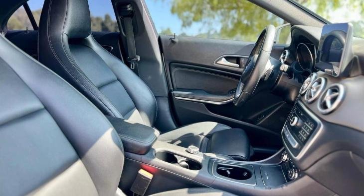 2018 MERCEDES-BENZ CLA 250 (1)
