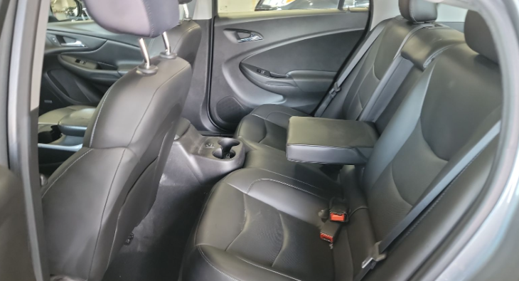 Chevrolet Volt LT 2018 (4)