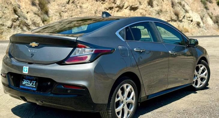 2016 CHEVROLET VOLT (2)
