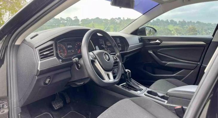 2019 VOLKSWAGEN JETTA (3)