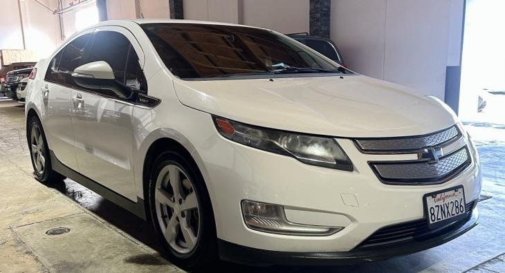 2014 CHEVROLET VOLT 4D HATCHBACK (1)