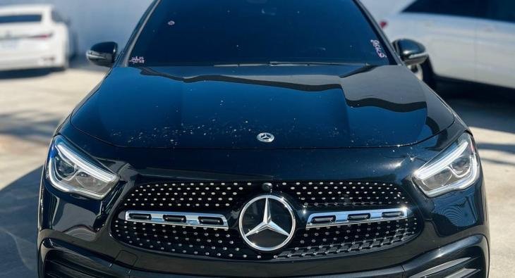 2022 Mercedes-Benz GLA250 (1)