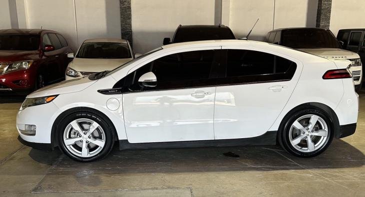 2014 CHEVROLET VOLT 4D HATCHBACK (3)