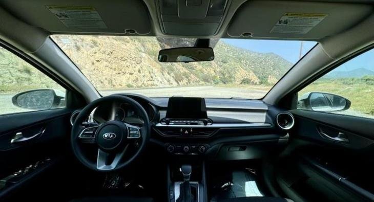 2020 KIA FORTE (3)